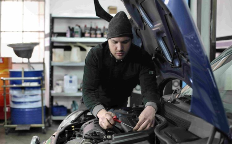  The Importance of Regular Oil Changes for Your Vehicle’s Health